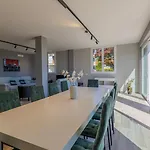 Nipotine Apartment *