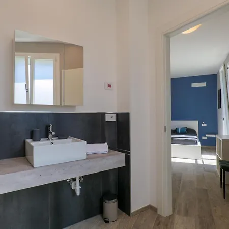 Nipotine Apartment *