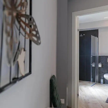 Nipotine Apartment Cissano