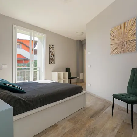 Nipotine Apartment *